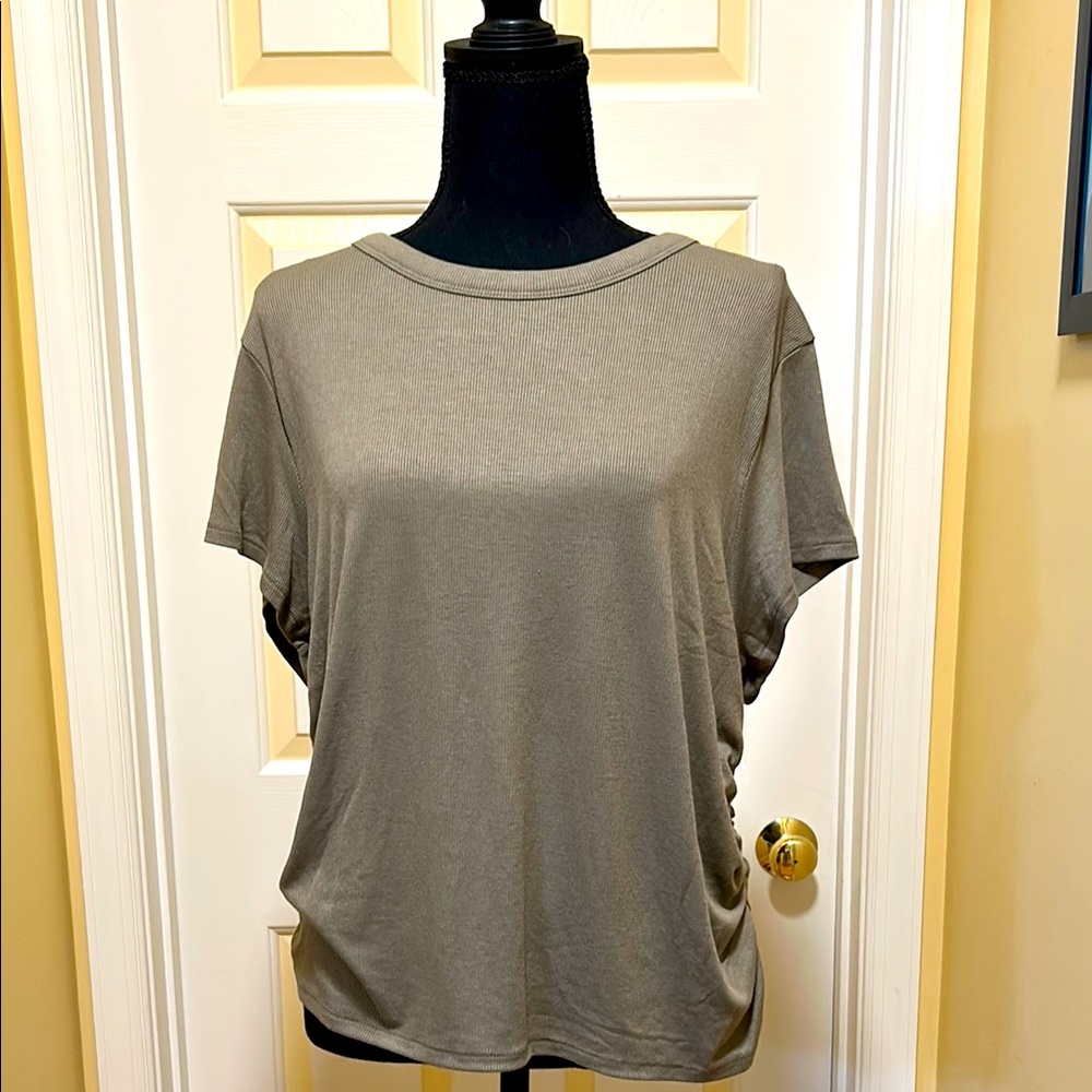 Casual Olive Green Women's Top